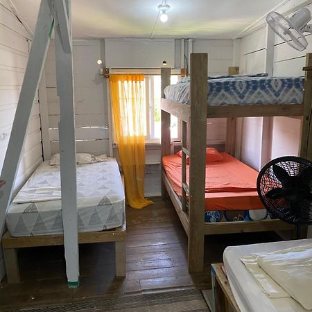 The Bocas Corner Hostel Bocas del Toro Buitenkant foto